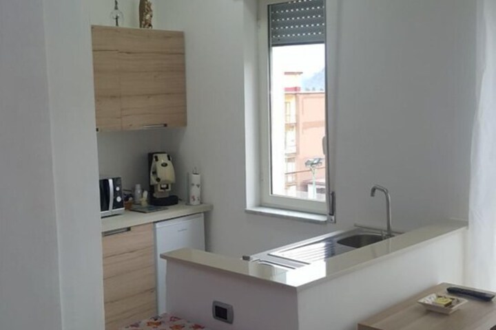 Room 10 of 18