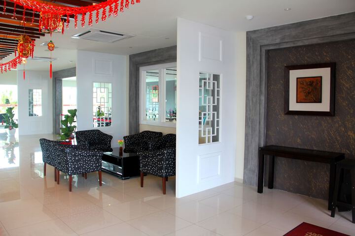 Lobby Photos