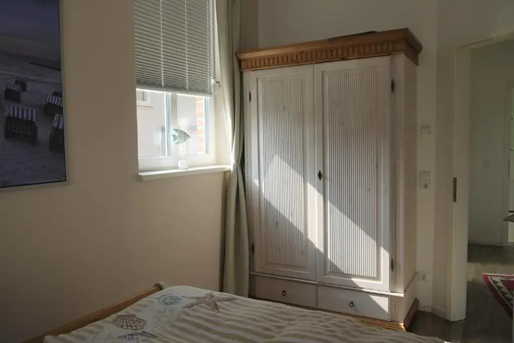 Room 2 of 15