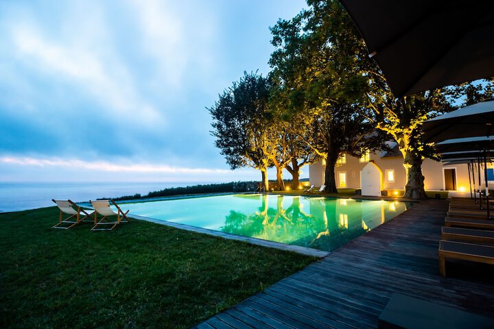 Pool 60 of 126