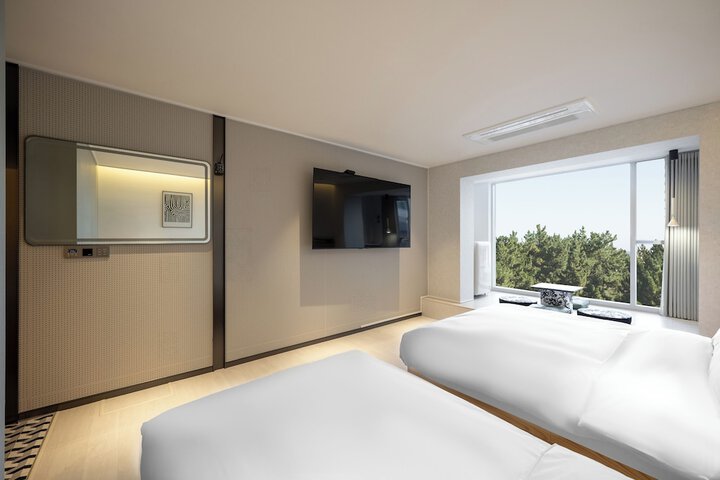 Room 63 of 89