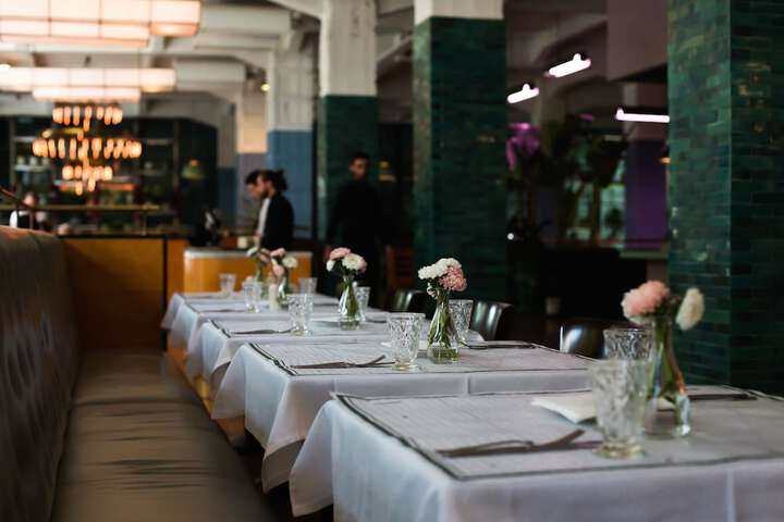 Dining 32 of 68