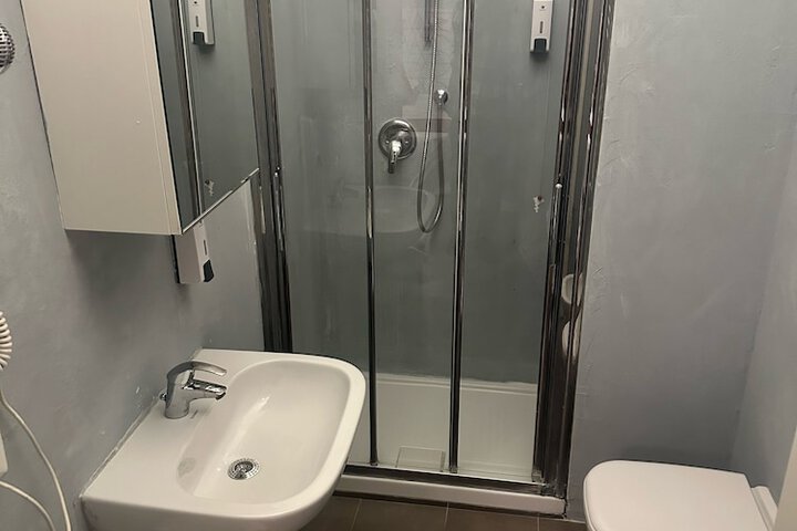 Room 40 of 50