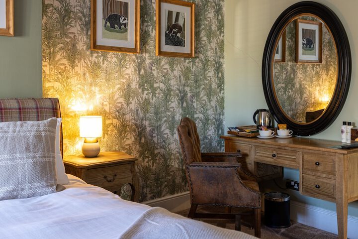 Room 15 of 27