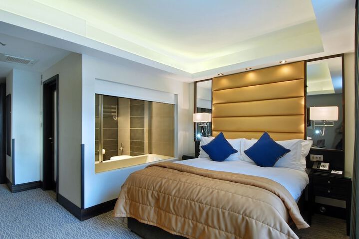 Park Grand Mayfair