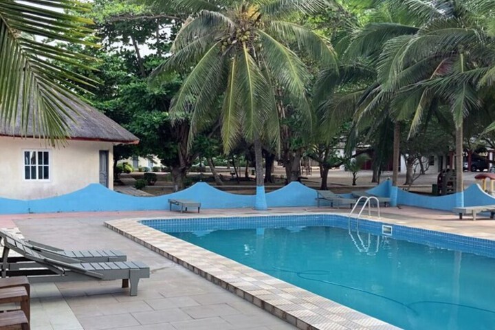 Pool 26 of 41