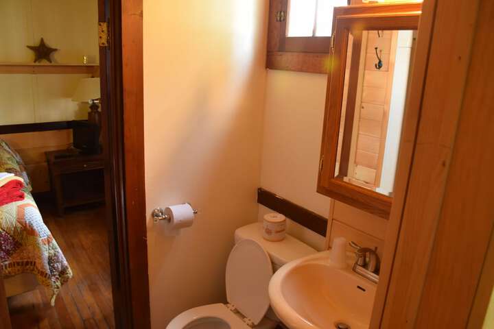 Room 143 of 151
