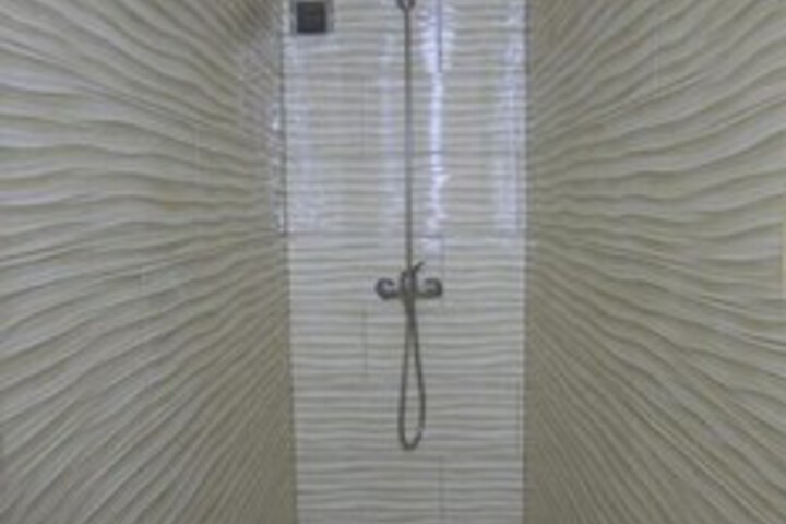Room 4 of 41