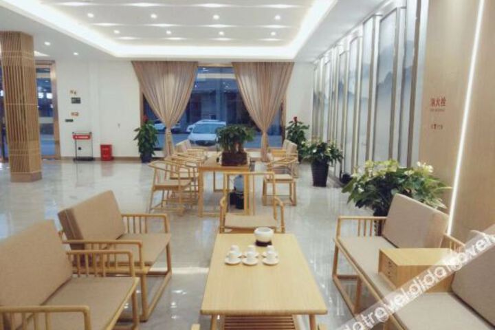 Hotel Interior 4 of 11