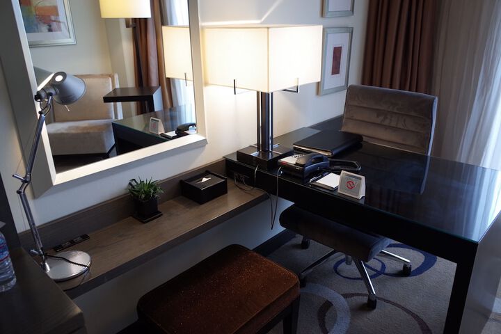 Room 75 of 239