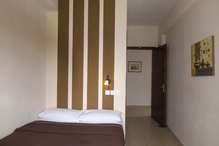 Room 2 of 16