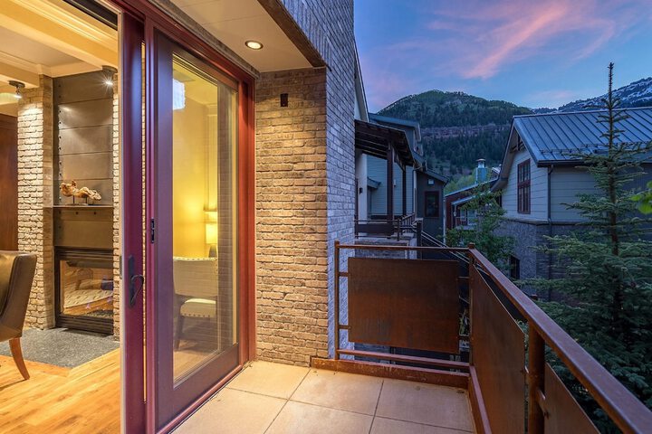 Terrace/Patio 280 of 382