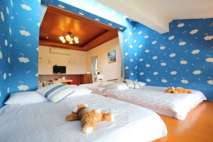 Room 20 of 33