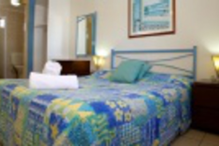 Room 75 of 119