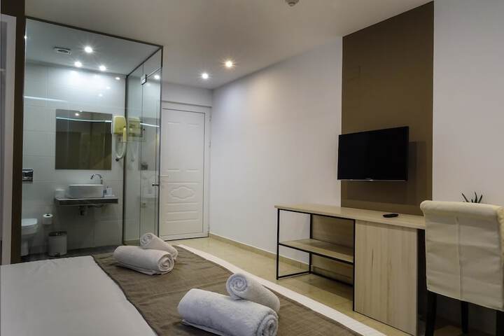 Room 15 of 71