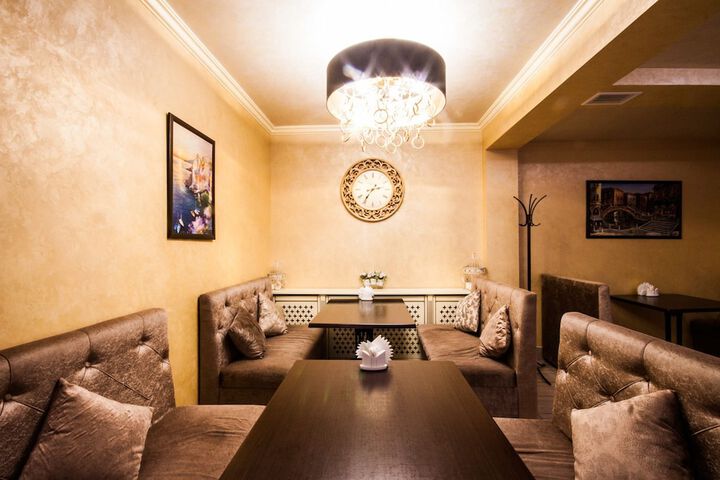Lounge 29 of 36