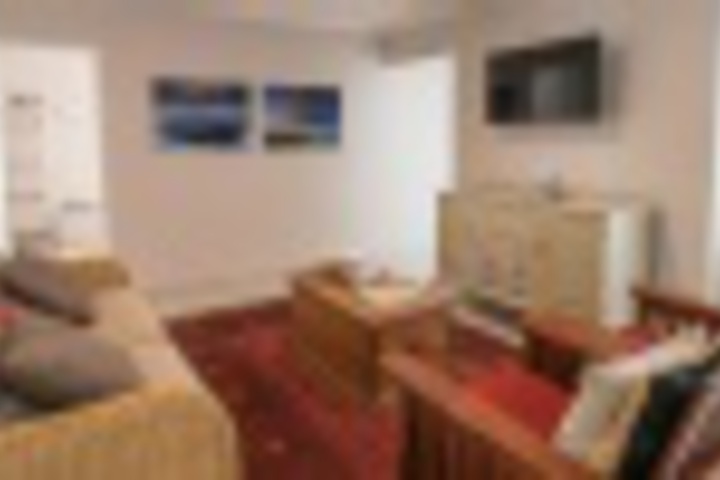 Room 208 of 648