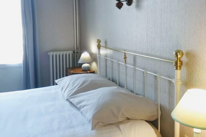 Room 13 of 53