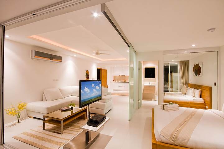 Room 4 of 64