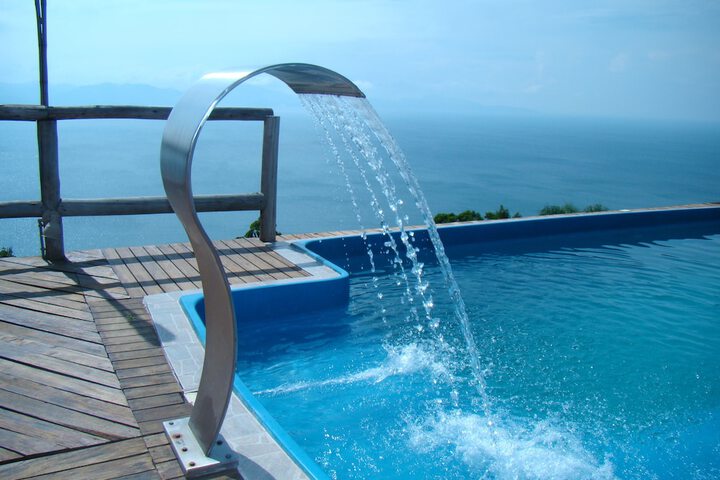 Pool Hotel