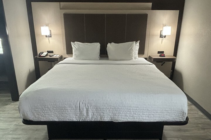 Room 13 of 49