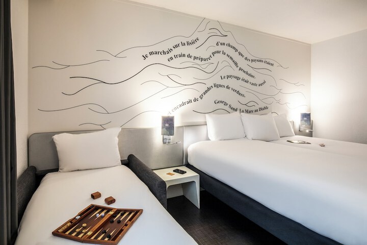 Room 40 of 125
