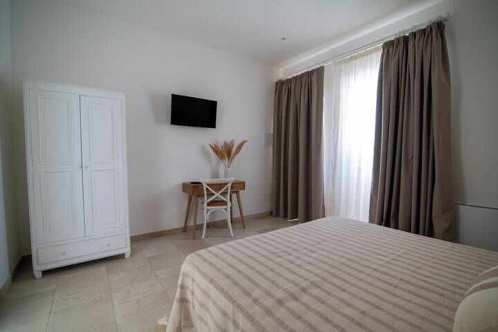 Room 10 of 88