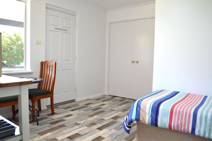 Room 11 of 65