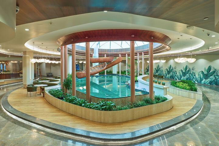 Pool 17 of 44