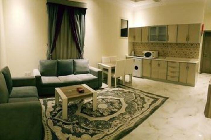 Room 6 of 17