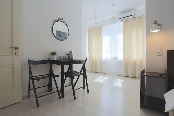 Room 2 of 13
