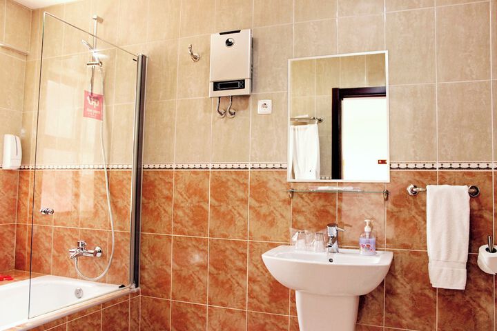 Bath Interior