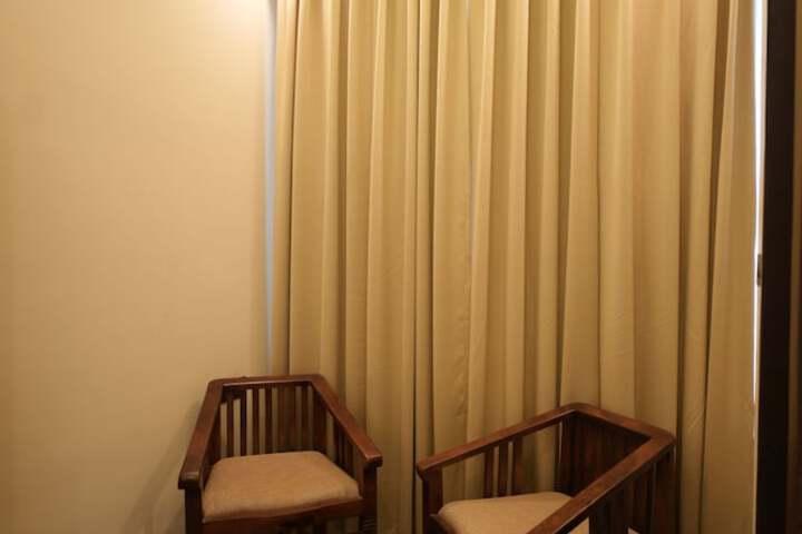 Room 38 of 97
