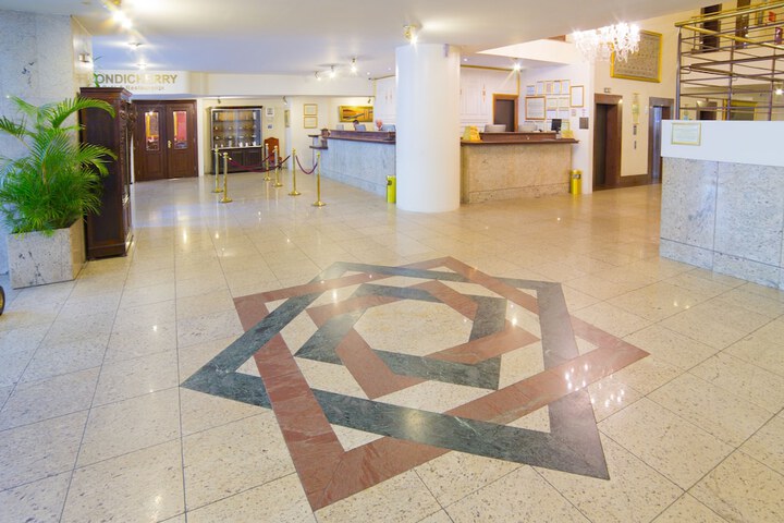 Lobby Photos