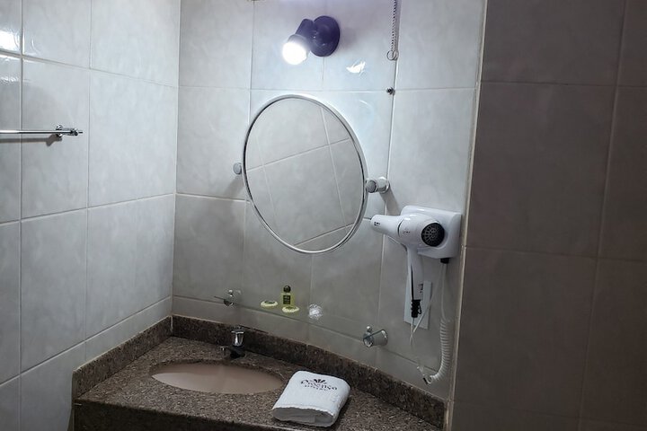 Room 15 of 42