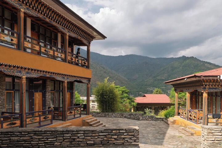Hotel Entry