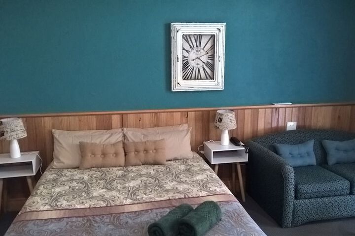 Room 10 of 62
