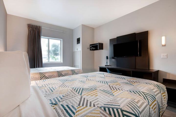 Room 17 of 26