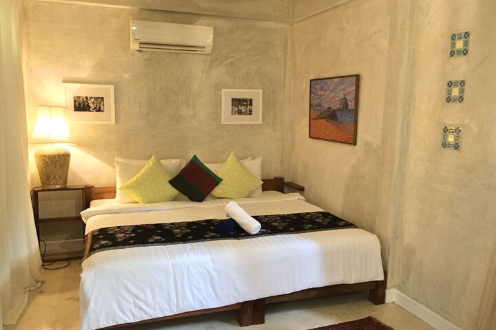Room 13 of 62