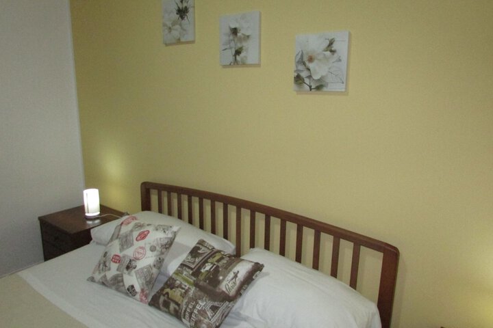 Room 6 of 31