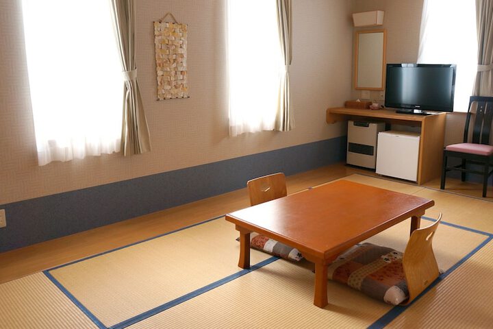 Room 9 of 56