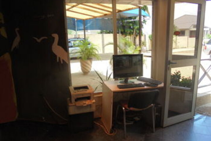 Business Center 7 of 27