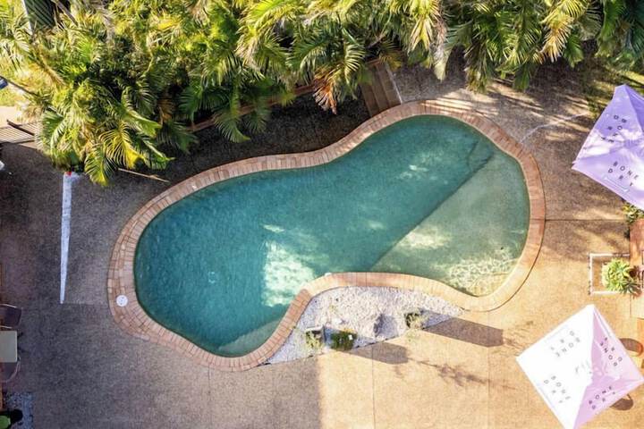 Pool 37 of 55