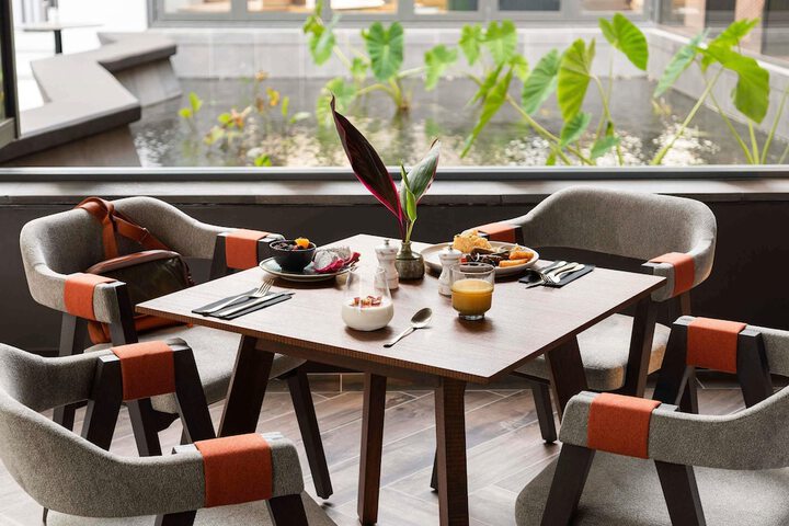 Breakfast/Coffee Service 67 of 128