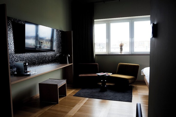 Room 39 of 73
