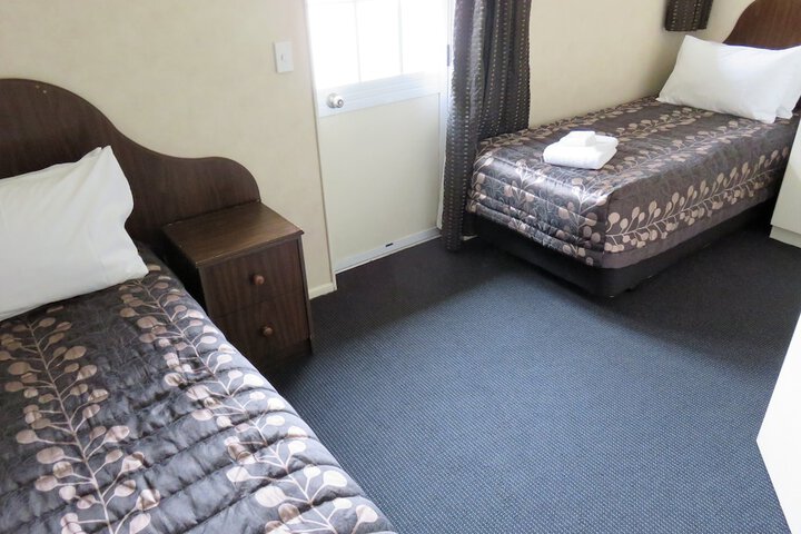 Room 50 of 141