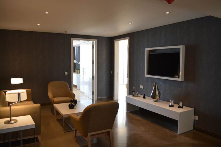 Room 41 of 78