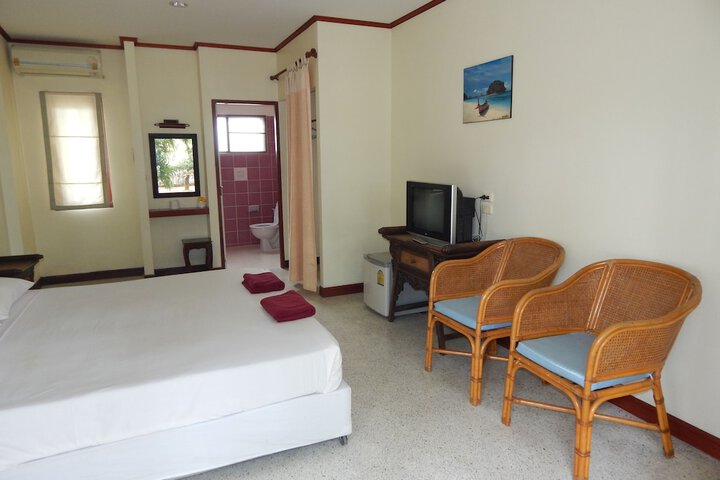 Room 9 of 51