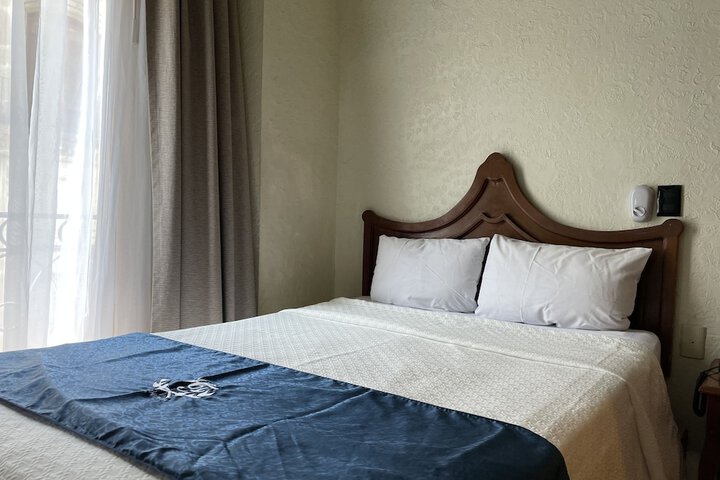 Room 34 of 81