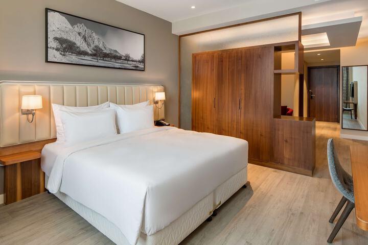 Room 54 of 268